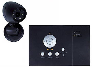 Die meisten Einbrecher schlagen am Tag zu, wenn niemand im Haus ist. Mit dem Video-Memory-Set VMS21 von Züblin können verdächtige Aktionen auf und vor dem eigenen Grundstück dokumentiert und Eingangsbereiche oder Ladenlokale überwacht werden<br>(Fotos: Züblin)