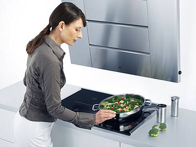 Das Maxima Kochfeld bietet 4 Induktionskochzonen mit 21cm Durchmesser<br>(Fotos: AEG-Electrolux)