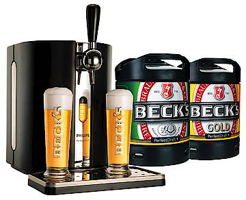 Ein Display informiert immer über die Temperatur und den Füllstand<br>(Fotos: Philips)