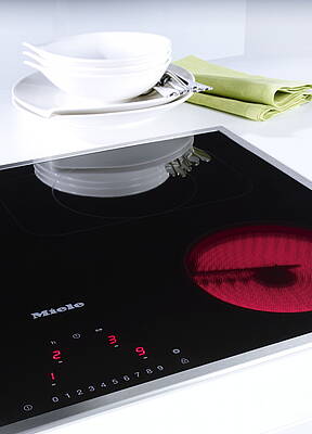 Nur sehen, was nötig, die Miele-Kochfelder (Fotos: Miele)