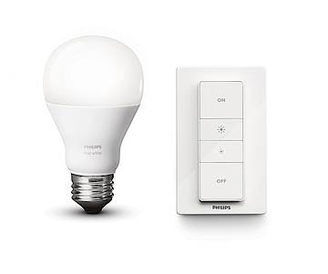 Das Starterset besteht aus Fernbedienung und Lampe