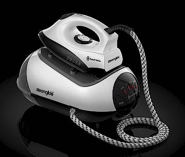 Der Dampfgenerator Steam Glide aus dem Hause Russell Hobbs verfügt über leistungsstarke 5,0 Bar, ist innerhalb von drei Minuten bügelbereit und garantiert eine variable Dampfleistung von bis zu 100g/min