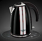 Mit Mini Logo und den typischen Ralleysstreifen: die neue Russell Hobbs Frühstücksserie Mini Classic