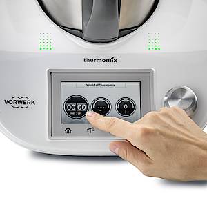 Mit dem Touchscreen und dem Wähler lässt sich der Thermomix kinderleicht bedienen