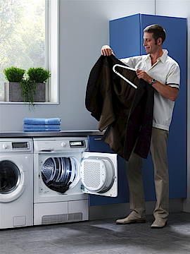 Iron Aid macht der Wäsche Dampf<br>(Fotos: Electrolux)