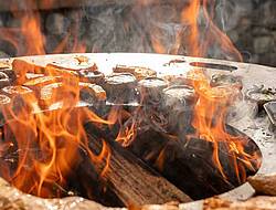 Wintergrillen mit dem Grillring SOLE von bellissa - Bildquelle bellissa