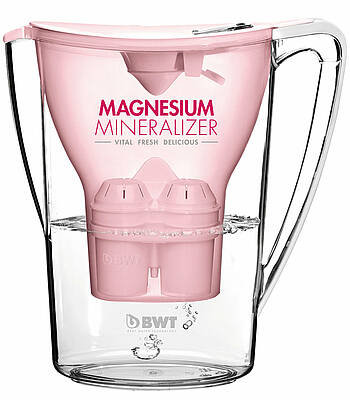 Feines Magnesium-Wassereis soll sich mit Hilfe des BWT Magnesium Mineralizer einfach selber machen lassen