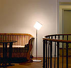 Leia gibt es als Standleuchte oder Tischleuchte (Fotos: Belux)