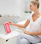 Eine Extraportion "Gute Stimmung" spenden die Beurer Tageslichtlampen TL 55 und TL 100