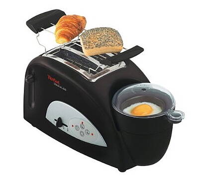 Toaster mit integriertem Eierkocher liefert das komplette Frühstück (Fotos: Tefal)