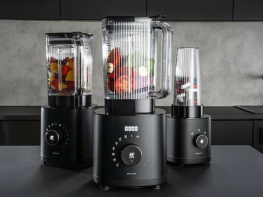 Feines Black-Design für die Küche: die leistungsfähigen Küchenhelfer aus der Zwilling Enfingiy Serie