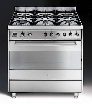 Hier die Variante als Gasherd der neuen Smeg-Kombistandherde. (Fotos: Smeg)