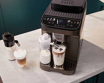 Die Magnifica Duo bietet viele Kaffeespezialitäten auf Knopfdruck (©De'Longhi)