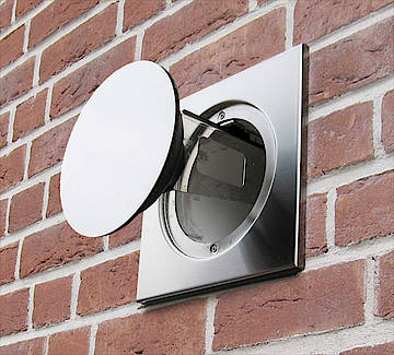 Mauerkasten mit Dämmwert von 0,95 W/m2K (Fotos:Weibel)