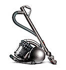 Der Dyson Cinetic Staubsauger ist das Ergebnis von fast sechs Jahren intensiver Forschung und Entwicklung von einem Team aus 29 Dyson Ingenieuren. Er macht die Filterwartung überflüssig.