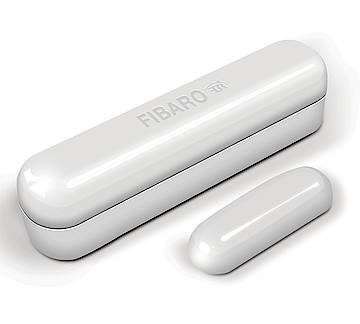 Der batteriebetriebene Fibaro Sensor überwacht das Öffnen oder Schließen von Türen, Fenstern oder Garagentoren und kann außerdem mit Bewegungsmeldern und Temperatursensoren gekoppelt werden
