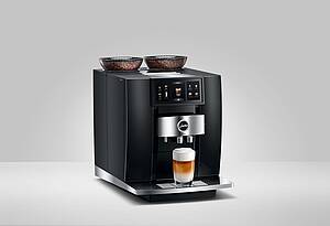 Mit ihrer Ausstattung und 35 Kaffeespezialitäten bietet die Giga 10 die bisher umfangreichste Form des Premium-Genusses von Jura