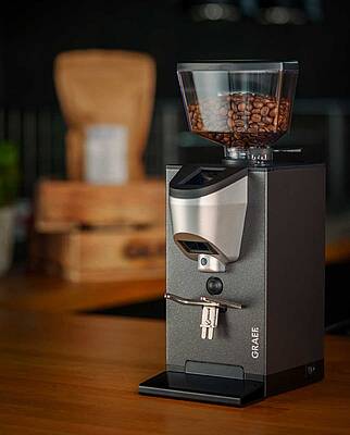 Einsteiger, Premium oder Profi? Graef bietet leistungsstarke Kaffeemühlen für jeden Bedarf, wie die Profivariante CM 1116...