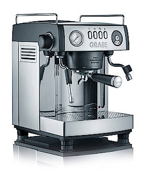 Dank der Kraft der zwei Pumpen und ihres durchdachten Designs ist die Baronessa von Graef die ideale Siebträgermaschine für alle, die es eilig haben