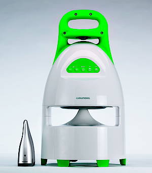 Futuristisch: der Outdoor-Lautsprecher bringt schnell und einfach die Musik in den Garten<br>(Fotos: Grundig Indermedia GmbH)