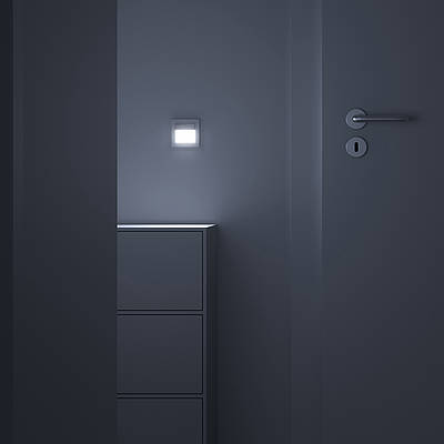 Altersgerechte Wohnkonzepte beinhalten Barrierefreiheit, aber auch ein höheres Maß an Komfort und Sicherheit durch elektronische Systeme und Anwendungen (Foto Gira)