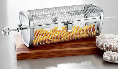 Im Grundig Multifunktionsofen mit dem Extra-Einsatz Home Fritte sollen Pommes mit wenig Öl gleichmäßig knusprig werden