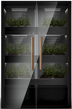 Auch die Grundig Herb Garden Kühlschränke mit integrierten Pflanzenzuchtkammern lassen sich über  eine  mobile  App steuern