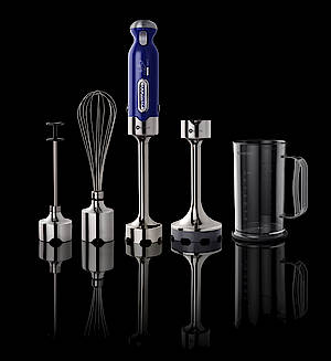 Zaubert das "schlanke Sahnehäubchen" auf Süßspeisen und Suppen: Kenwood Stabmixers HB 856S