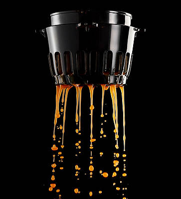 Mit 43 Umdrehungen pro Minute verspricht der neue Slow Juicer H100 von Hurom schonendes Entsaften bei maximaler Effizienz und Saftausbeute