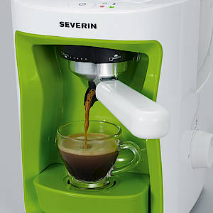 Voller Espressogeschmack im modernen Outfit: der KA 5991 von Severin mit integrierter Vorbrühfunktion