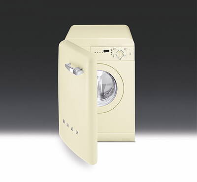 Die LBE16 ist in Creme, Pastellblau und Cadillac-Pink erhältlich<br>(Fotos: Smeg)