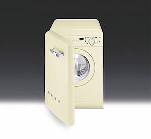 Die LBE16 ist in Creme, Pastellblau und Cadillac-Pink erhältlich<br>(Fotos: Smeg)