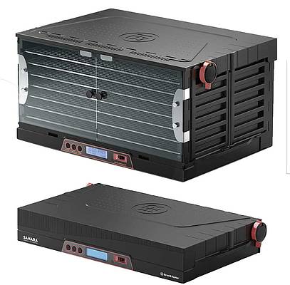 Zusammengefaltet ist der Sahara Lebensmittel-Dehydrator nur noch ein Drittel so groß und passt locker in die Küchenschublade