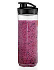 Der KULT X Mix & Go von WMF arbeitet wie ein Großer. Für Smoothies unterwegs wird nach der Zubereitung der Mixbehälter einfach mit dem Trinkdeckel verschlossen