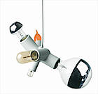 Die Clusterlamp hat Fassungen für fünf Glühbirnen. (Fotos: Moooi)