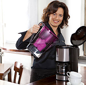 Schwört auf BWT-Wasserfilter: Nana Holthaus-Vehse, Deutsche Barista-Meisterin SCAE, Mitglied des deutschen Kaffeeverbandes, der deutschen Baristagilde und Kaffeesommelière