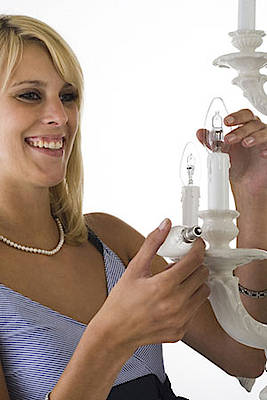 Halogenleuchte für normale Glühbirnenfassungen (Fotos: Osram)