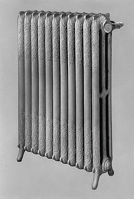 1930 revolutionierte das Unternehmen den Markt mit dem weltweit ersten Stahlradiator Zehnder Charleston – dreimal so leicht wie die bisherigen Gussvarianten