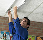 So spart man bis zu zehn Prozent Energie mit alternativen Lampen (Fotos: Philips)