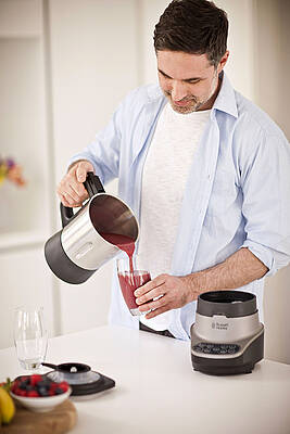 Suppen & Co einfach per Knopfdruck zubereiten - mit dem Russell Hobbs Soup & Blend eine lecker einfache Übung
