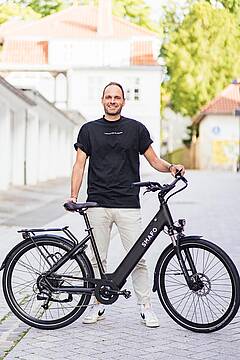 "Mit der Verlagerung unserer Produktion nach Europa konnten wir unserem SMAFO E-Bike ein Qualitätsupdate verpassen", sagt CEO und Co-Founder Sven-Ulrik Schneider