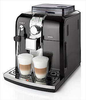 Schwarzer Lack in dezentem Glanz, das unterscheidet den Kaffeevollautomat von anderen der Syntia-Linie. (Fotos: Saeco)