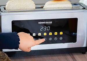 ...und intuitiver Touch-Bedienung. Funktionen wie „Look’n Check“, sieben Röststufen und die automatische Scheibenzentrierung sorgen für gleichmäßigen Genuss und einfache Bedienung