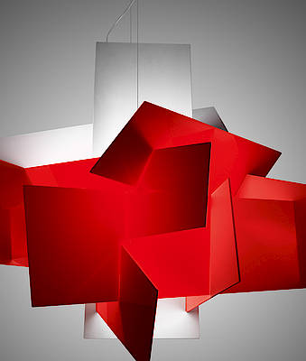 Foscarini Big Bang L und XL: Eine plastische Lichtskulptur, die sich durch gekonnte Licht-und Schattenspiele auszeichnet