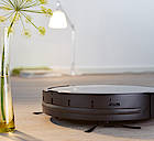 Der Miele Scout RX1 saugt mit systematischer Navigation, kann auf allen gängigen Bodenbelägen fahren und schafft Höhenunterschiede von bis zu zwei Zentimeter