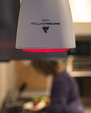 Die Lieblingsmusik streamen und mit Farblicht für die visuelle Untermalung sorgen - das gelingt ganz einfach mit den drei Modellen der Serie Awox StriimLIGHT ™ Color