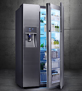 Das Side-by-Side-Konzept des neuen Samsung Food Showcase ermöglicht eine intelligente Anordnung der Lebensmittel im Kühlschrank